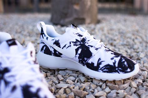 nike roshe run palm trees fake